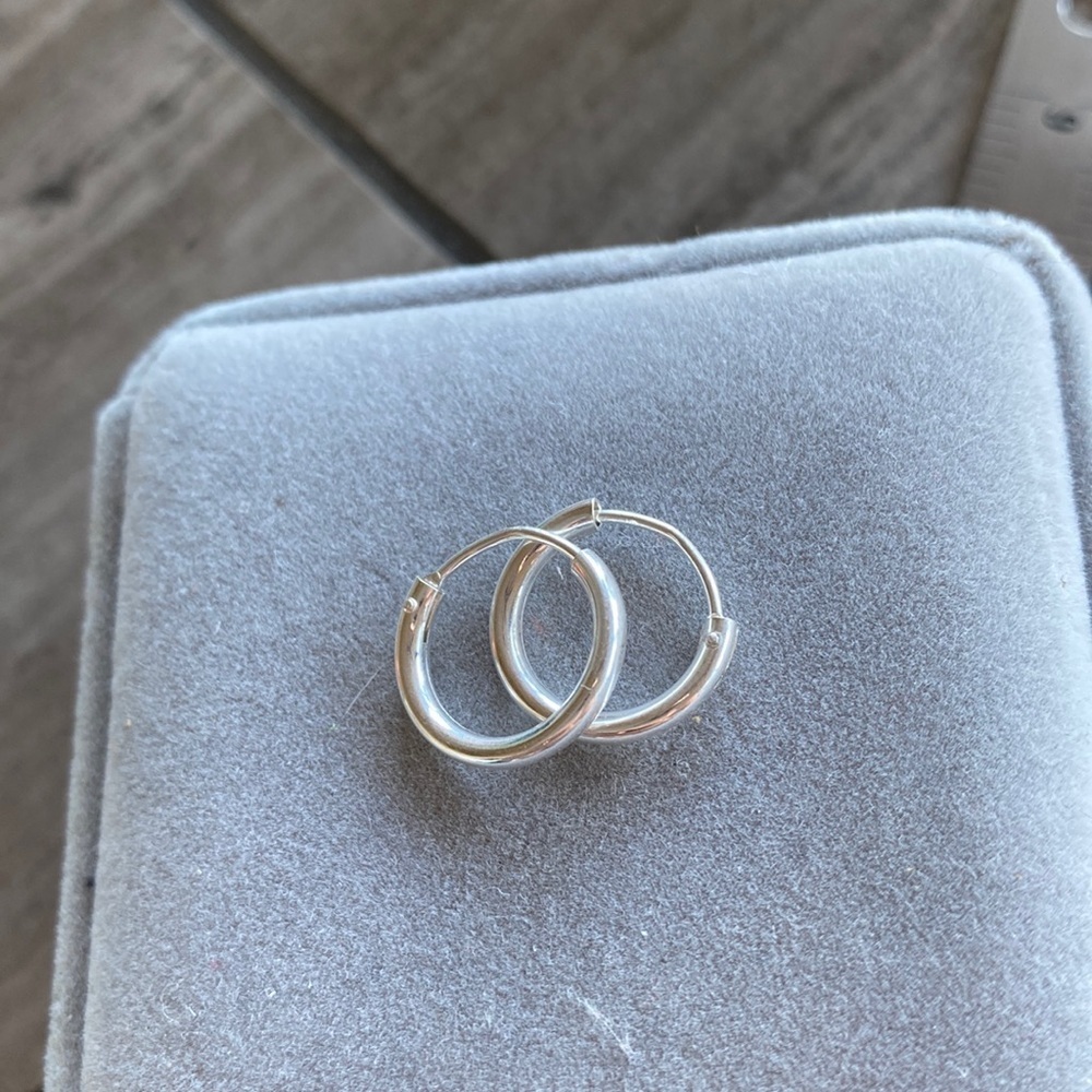 New Sterling Silver 2mm Hoop Earrings 1/2” inch in diameter - Picture 2 of 8